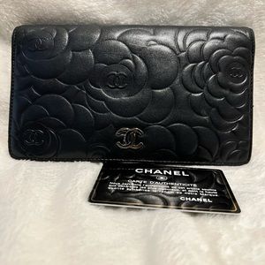 *sold* CHANEL CC Logo Leather Long Bifold Wallet